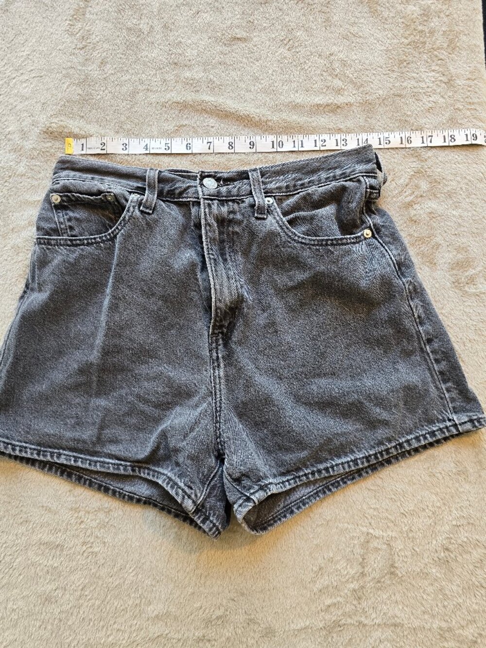 Levi's Premium High Loose Denim Shorts – Faded Black (Size 28)